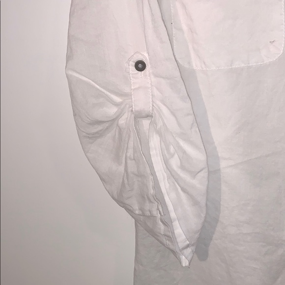 Le Chateau white button-down utility blouse - Picture 4 of 5